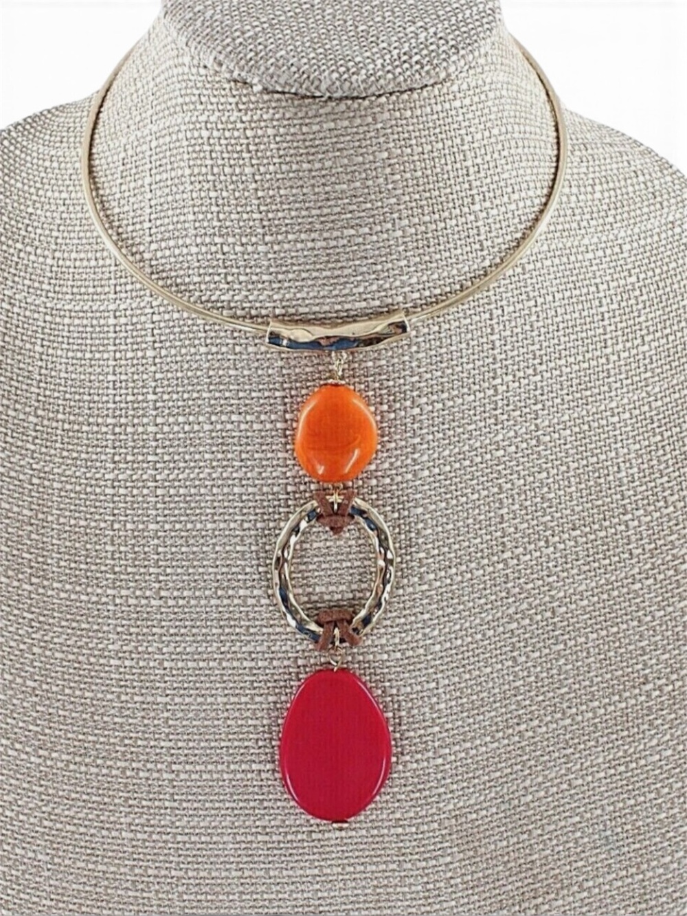 Erica Lyons Gold Choker Necklace with Orange & Fuchsia Stones $28 Tags #N2724